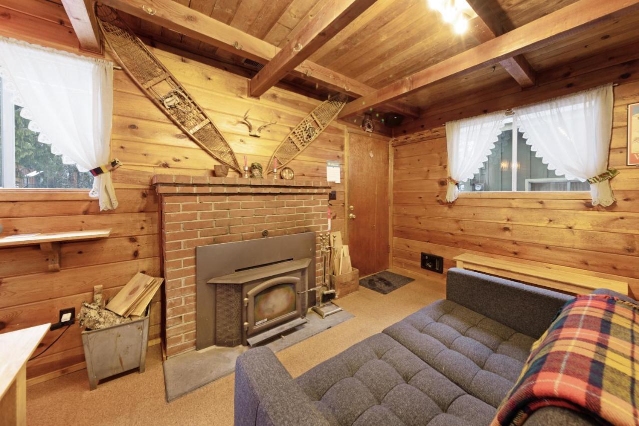 Cozy Cabin In Government Camp Esterno foto